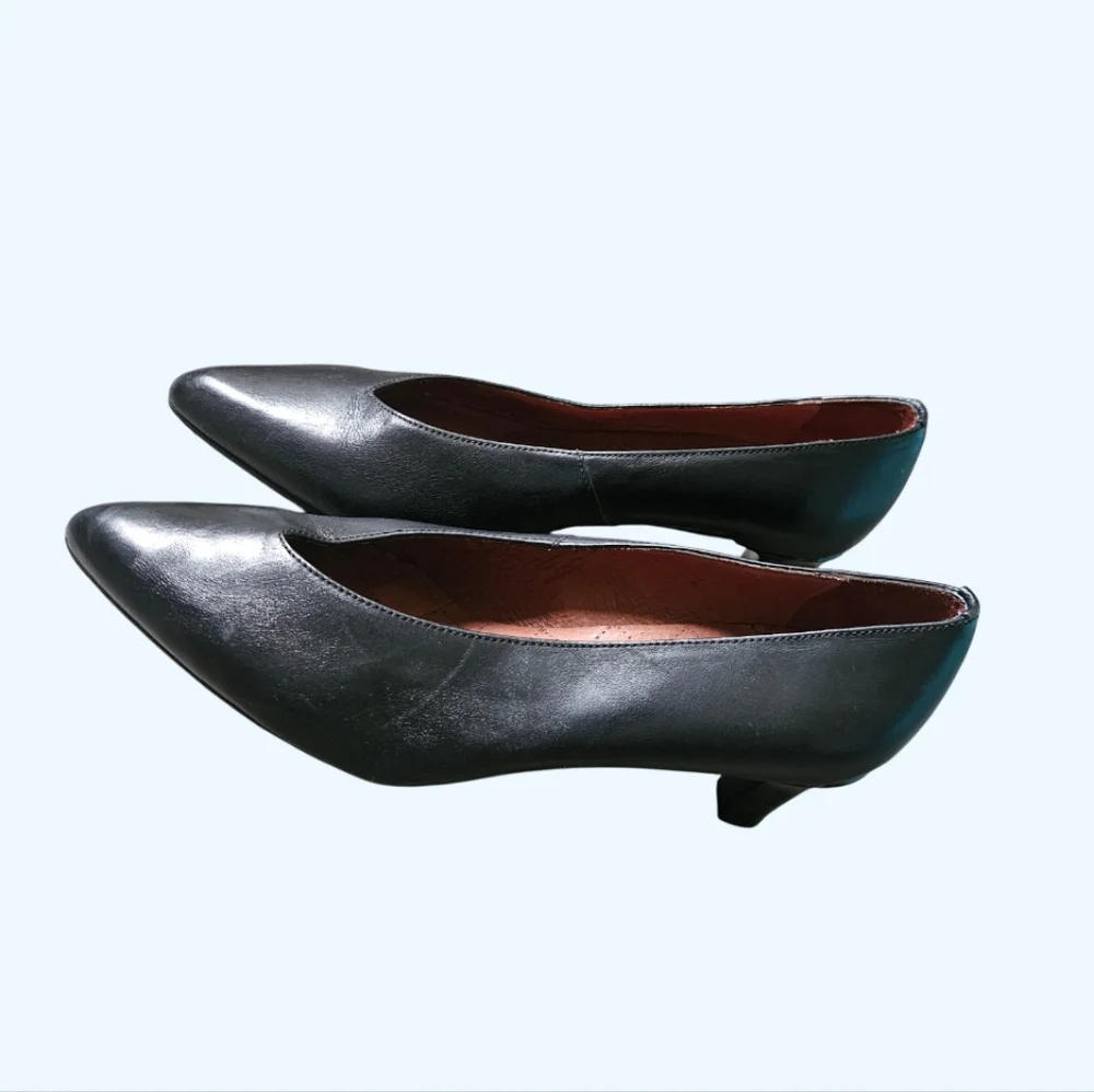 Hispanitas Cerys Black Leather Pump Shoes Womens Size EUR 40 Retail $230 - Picture 3 of 9